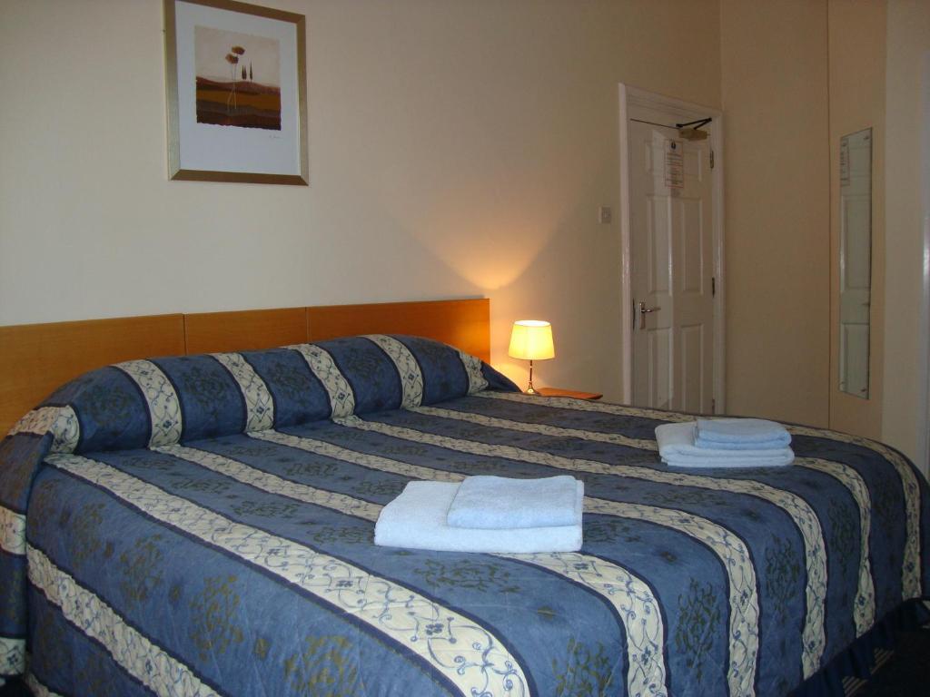 Clock Tower Hotel Ексетър Екстериор снимка